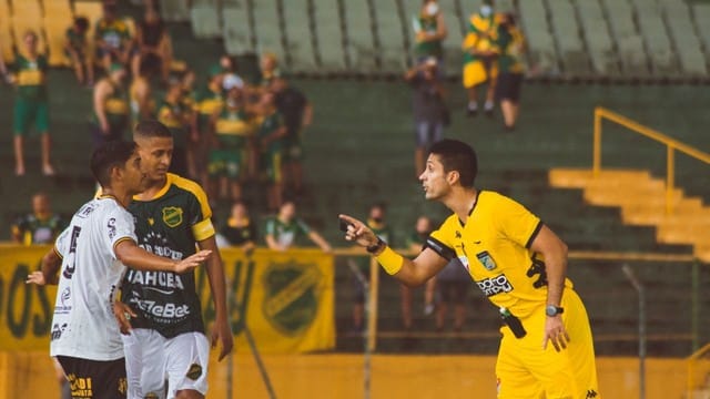 XV de Ja&uacute; x Castanhal como aconteceu &ndash; Resultado, destaques e rea&ccedil;&atilde;o