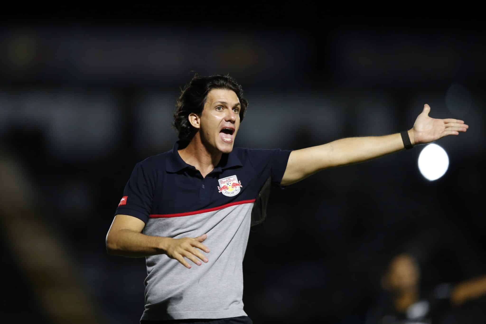 Barbieri sobre saída de Fabrício Bruno: “Foi muito rápido”