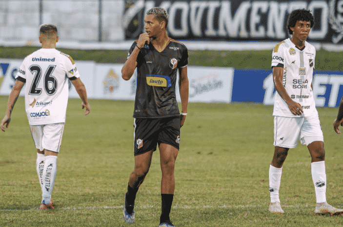 Atacante Jo&atilde;o Victor comemora primeiro gol marcado pelo  Santa Cruz de Natal: &ldquo;Momento especial&rdquo;