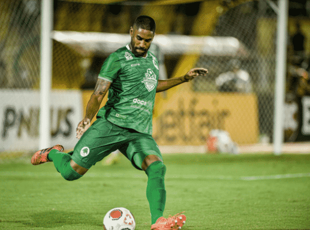 Diogo Rangel se destaca na luta pela classificação do Boavista no Campeonato Carioca