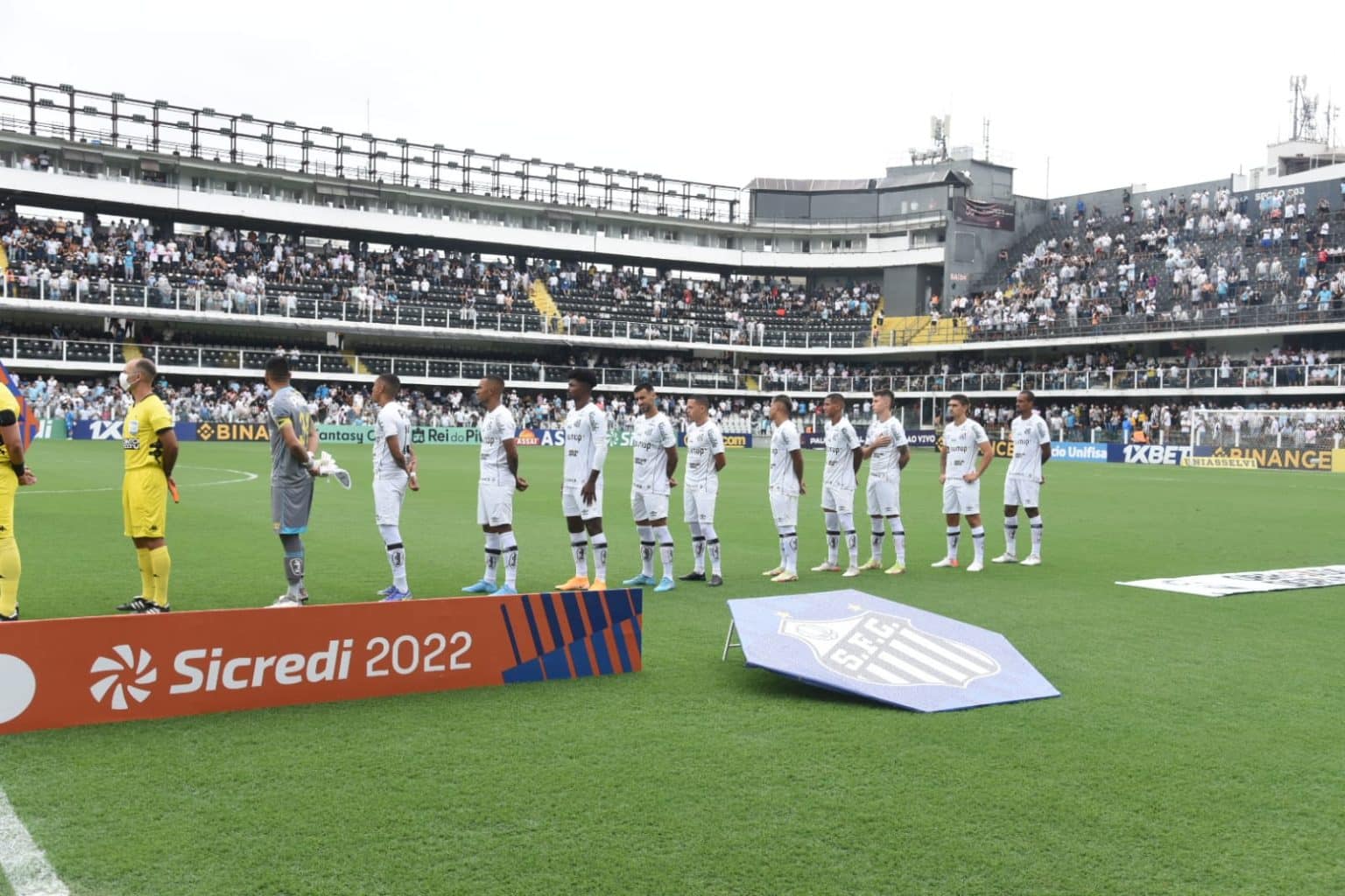 Santos tem R$ 38 mil de lucro em derrota para Botafogo-SP