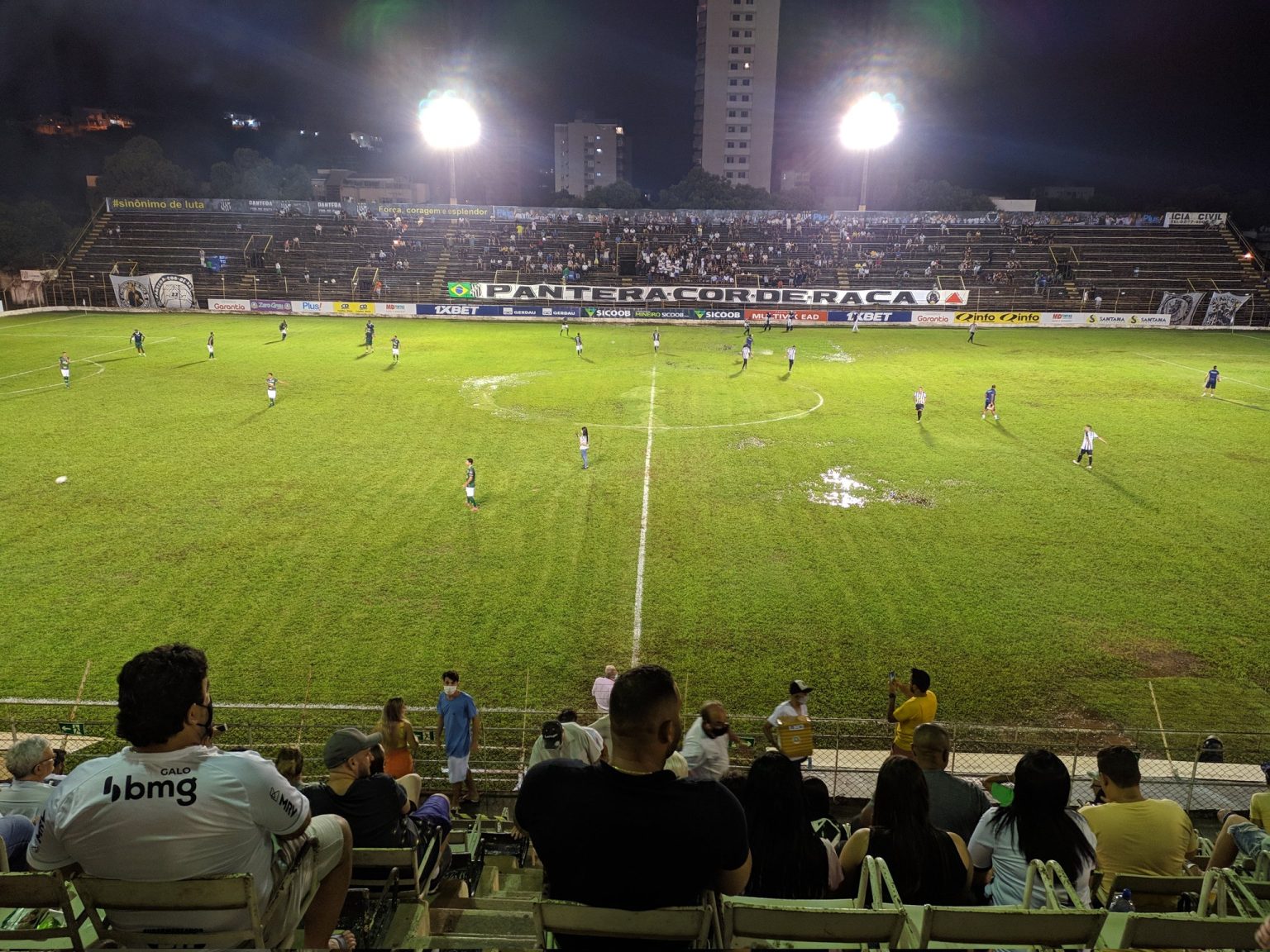 Democrata x Uberl&acirc;ndia como aconteceu &ndash; Resultado, destaques e rea&ccedil;&atilde;o