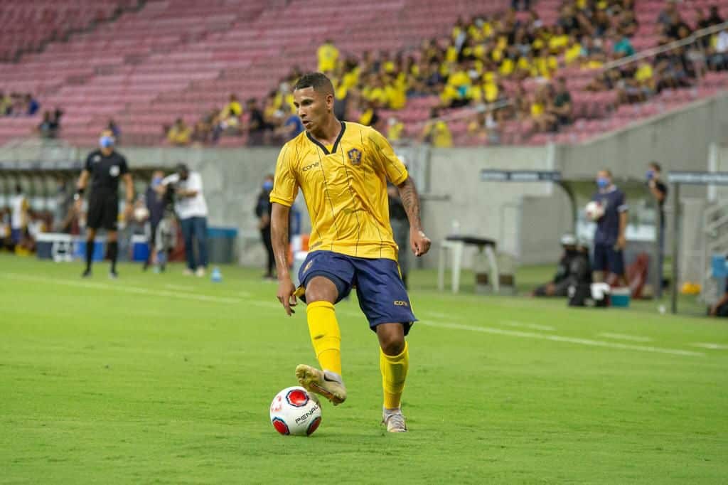 Radsley celebra bom começo do Retrô no Campeonato Pernambucano e projeta busca pela liderança
