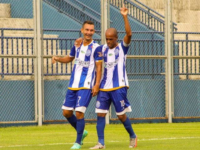 S&atilde;o Raimundo goleia pelo Amazonense