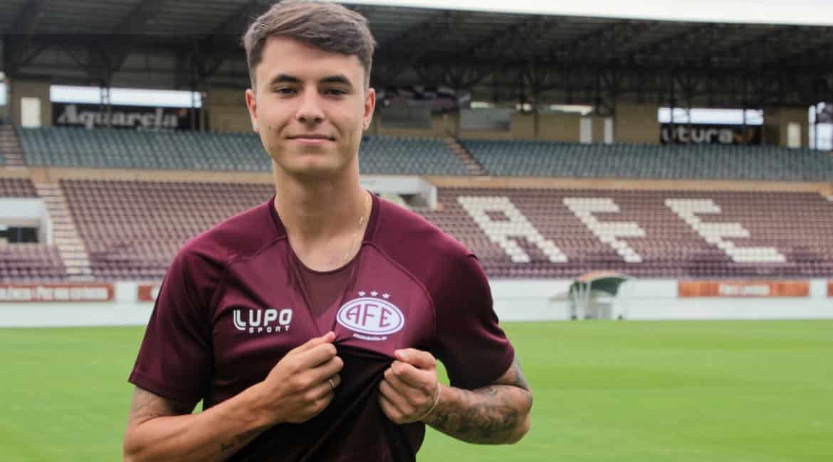 Ferroviária cobra dívida de quase R$ 500 mil do Santos, por Zanocelo