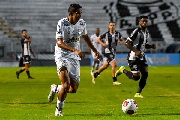 Desfalques da Ponte for&ccedil;am ao menos duas mudan&ccedil;as no time titular para s&aacute;bado