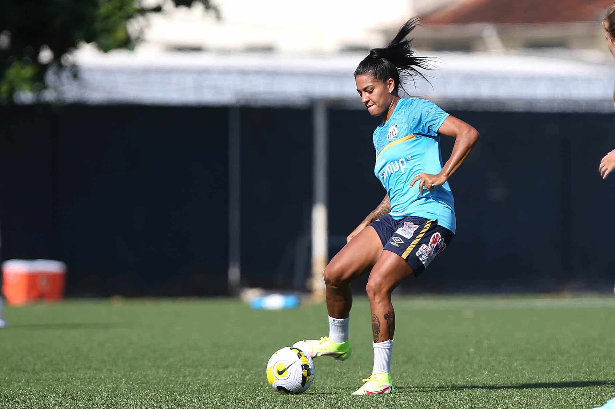 Brena n&atilde;o esconde ansiedade de reencontrar a torcida