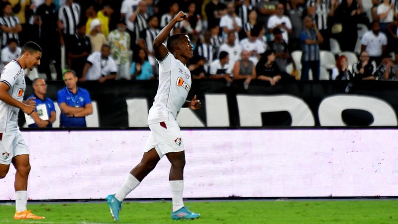 Botafogo x Fluminense como aconteceu &ndash; Resultado, destaques e rea&ccedil;&atilde;o