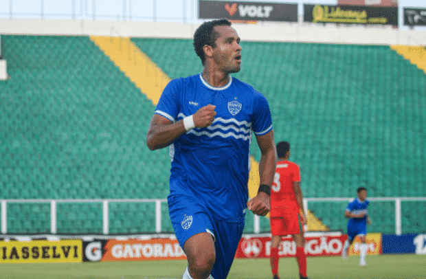 Artilheiro do Barra no Catarinense, Felipe Baiano projeta duelo decisivo diante do Joinville: “Queremos seguir fazendo história”