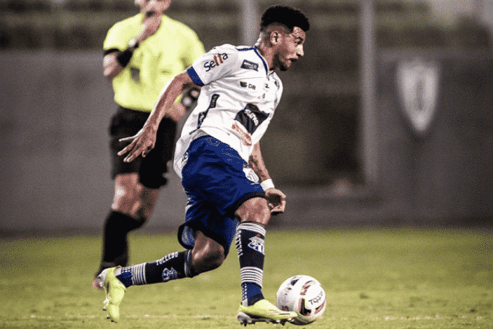 Mesmo dependendo de resultados, Nininho acredita em perman&ecirc;ncia da URT na elite do Mineiro