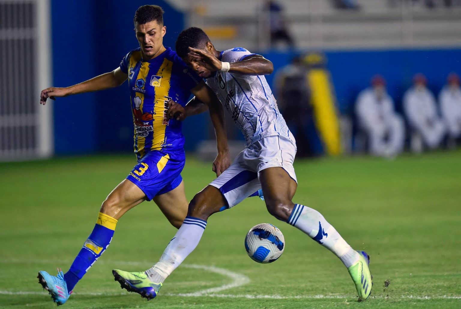 Delfin x 9 de Octubre como aconteceu &ndash; Resultado, destaques e rea&ccedil;&atilde;o