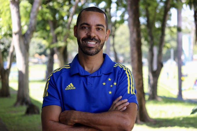 Cruzeiro Feminino: Felipe Freitas assume a equipe