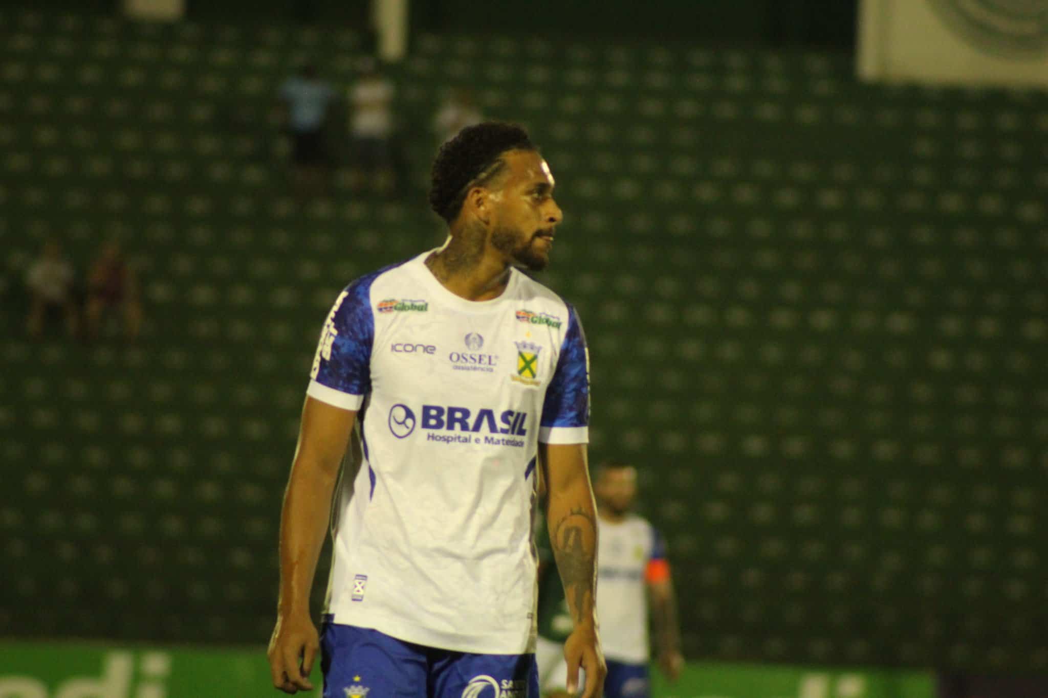 Junior Todinho diz que Santo Andr&eacute; vai em busca do objetivo da classifica&ccedil;&atilde;o nas &uacute;ltimas rodadas