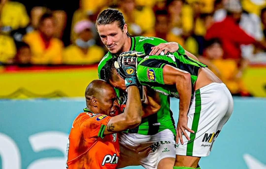 Am&eacute;rica-MG ter&aacute; cl&aacute;ssico e vai jogar na altitude pela Libertadores