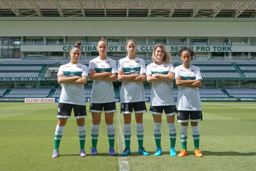 Coritiba oficializa time feminino em parceria com Imperial
