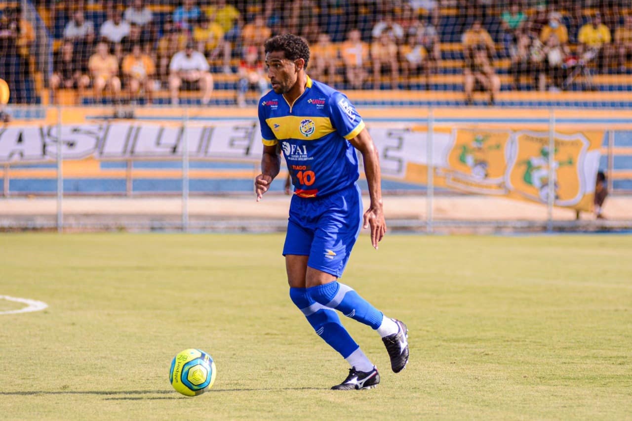 Willian Rocha acerta com Ipor&aacute;: &ldquo;Venho para um time sensa&ccedil;&atilde;o da temporada&rdquo;