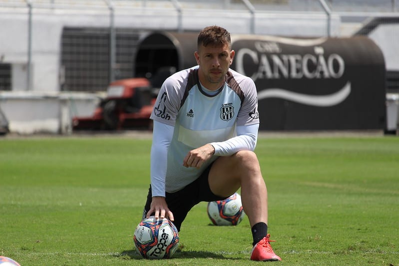 F&aacute;bio Sanches deve ser aproveitado na Ponte Preta