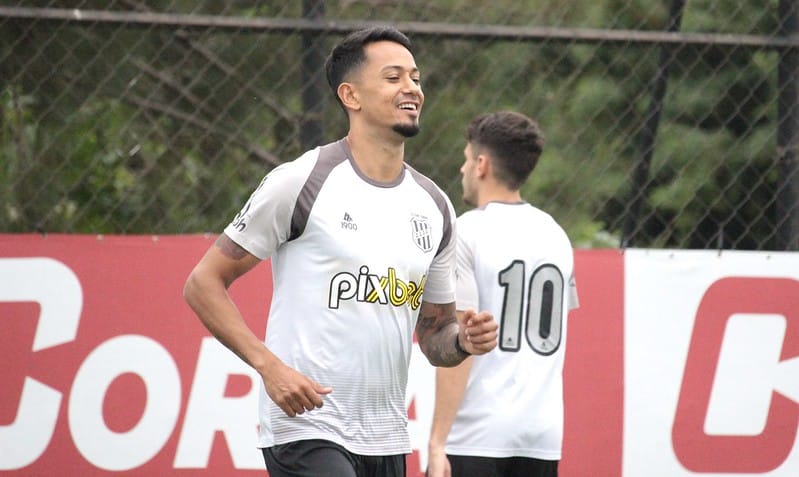 Lucca clama a presen&ccedil;a da torcida contra o CRB