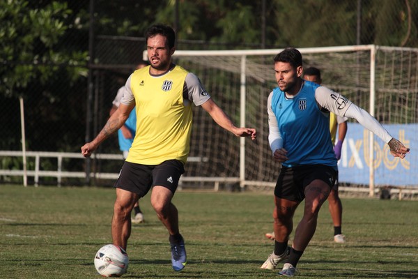 H&eacute;lio estuda mudan&ccedil;as na escala&ccedil;&atilde;o da Ponte contra o CRB