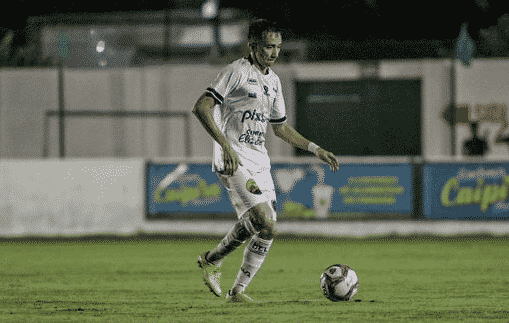 Esquerdinha celebra boa fase pelo Botafogo-PB e mira vit&oacute;ria fora de casa na S&eacute;rie C