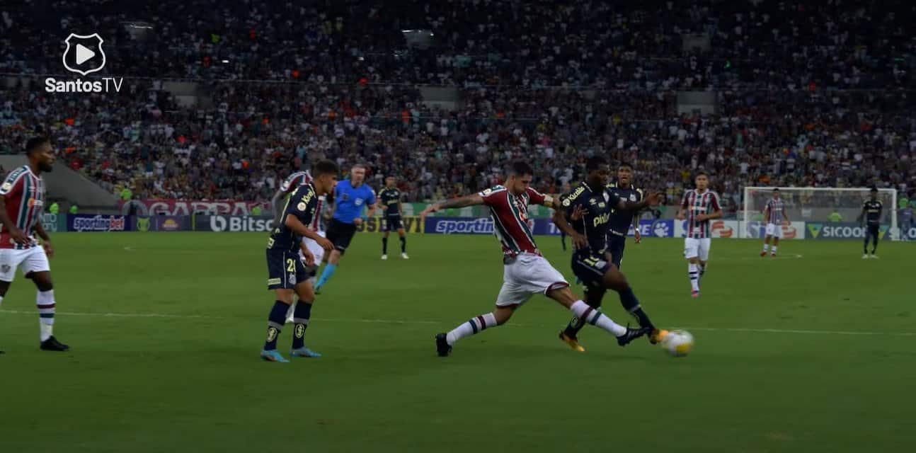 Áudio do Var de Santos e Fluminense sobre pênalti é divulgado “Belisca a bola, depois é um contato normal”