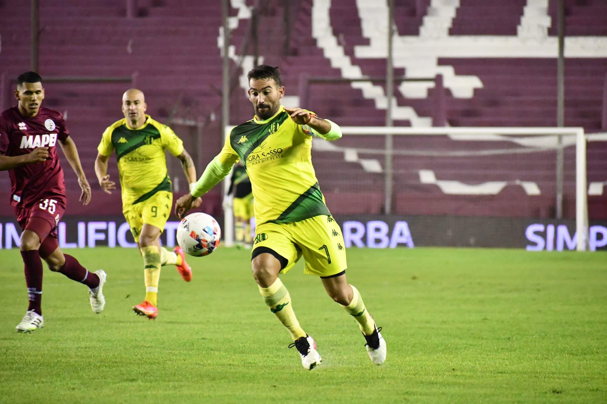 Lan&uacute;s x Aldosivi como aconteceu &ndash; Resultado, destaques e rea&ccedil;&atilde;o