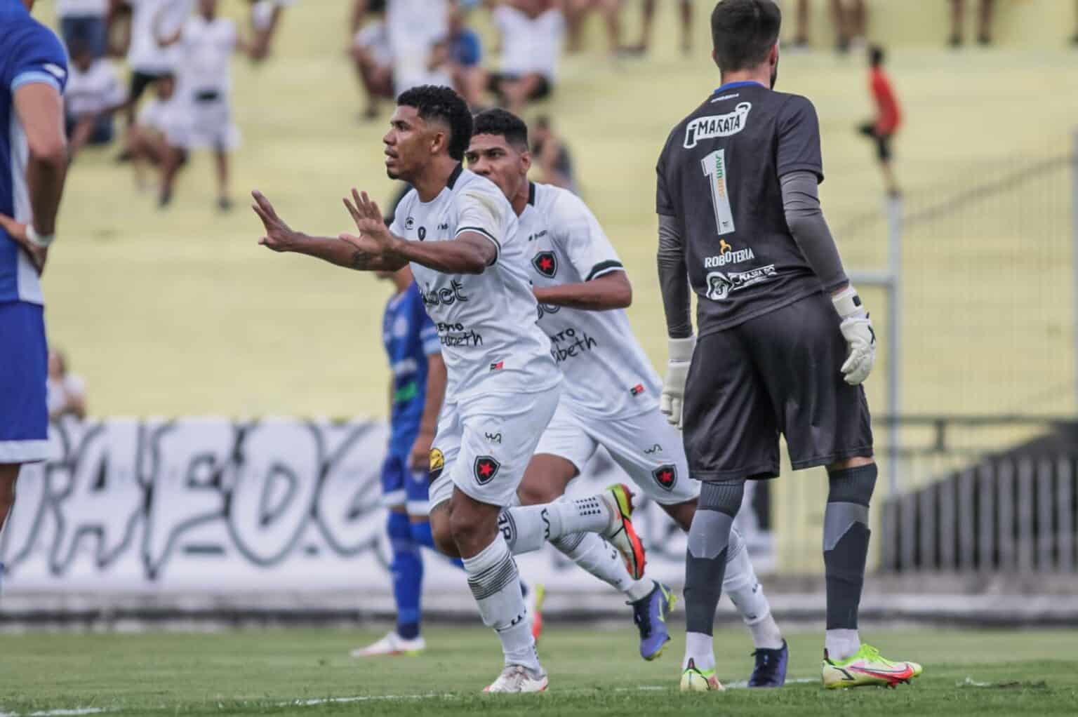 Botafogo-PB x Confian&ccedil;a como aconteceu &ndash; Resultado, destaques e rea&ccedil;&atilde;o