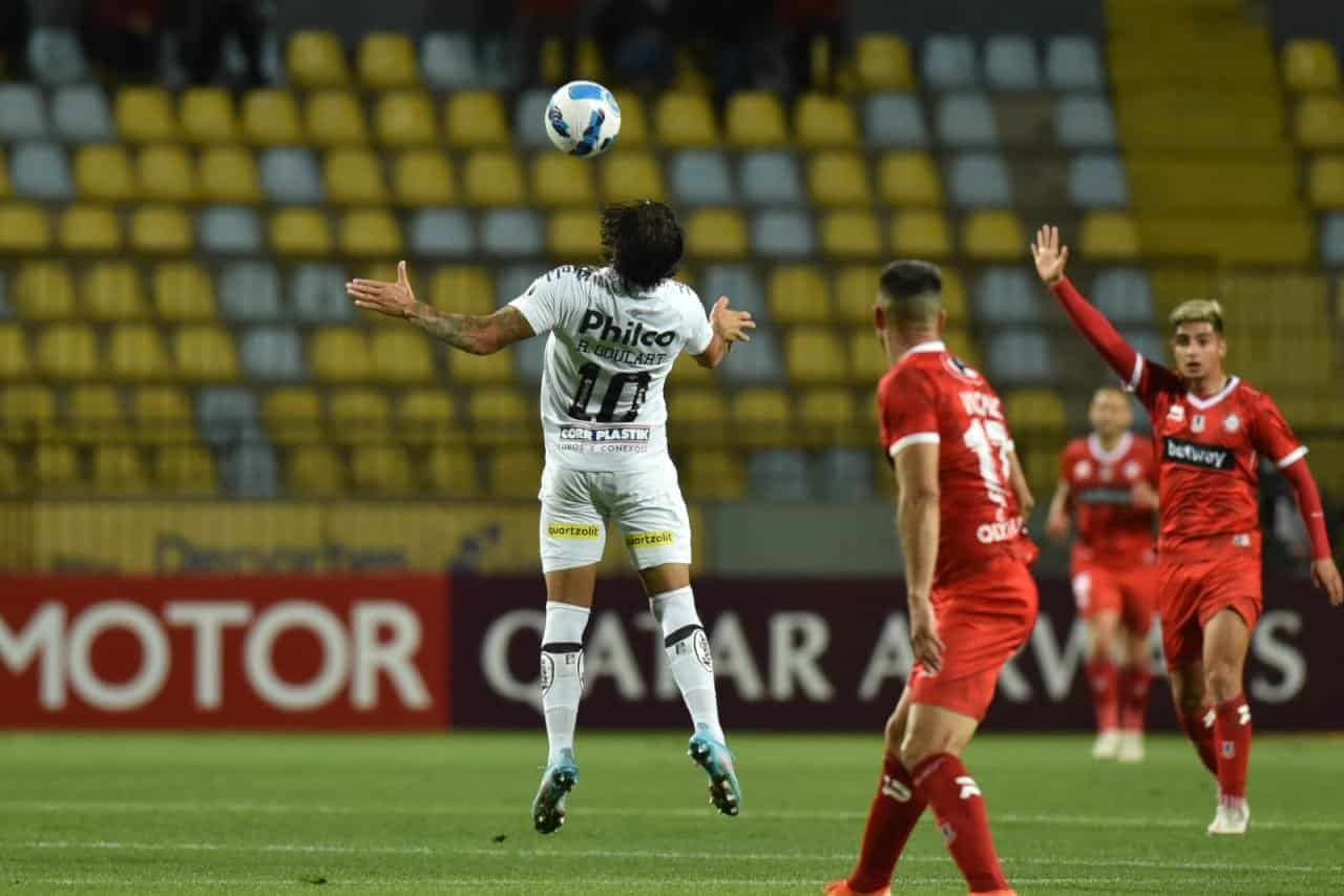 Santos tem a pior m&eacute;dia de passes certos por jogo entre os clubes brasileiros na Sul-Americana