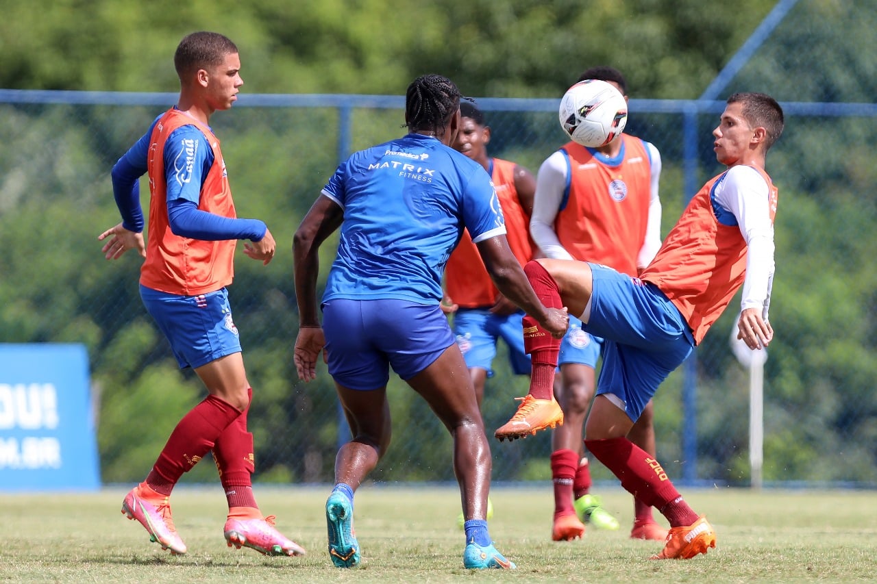 Em prepara&ccedil;&atilde;o para S&eacute;rie B time principal goleia Sub-20 em jogo-treino