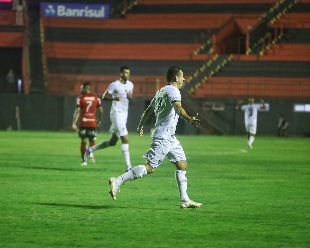 Brasil de Pelotas x Manaus como aconteceu - resultado, destaques e rea&ccedil;&atilde;o