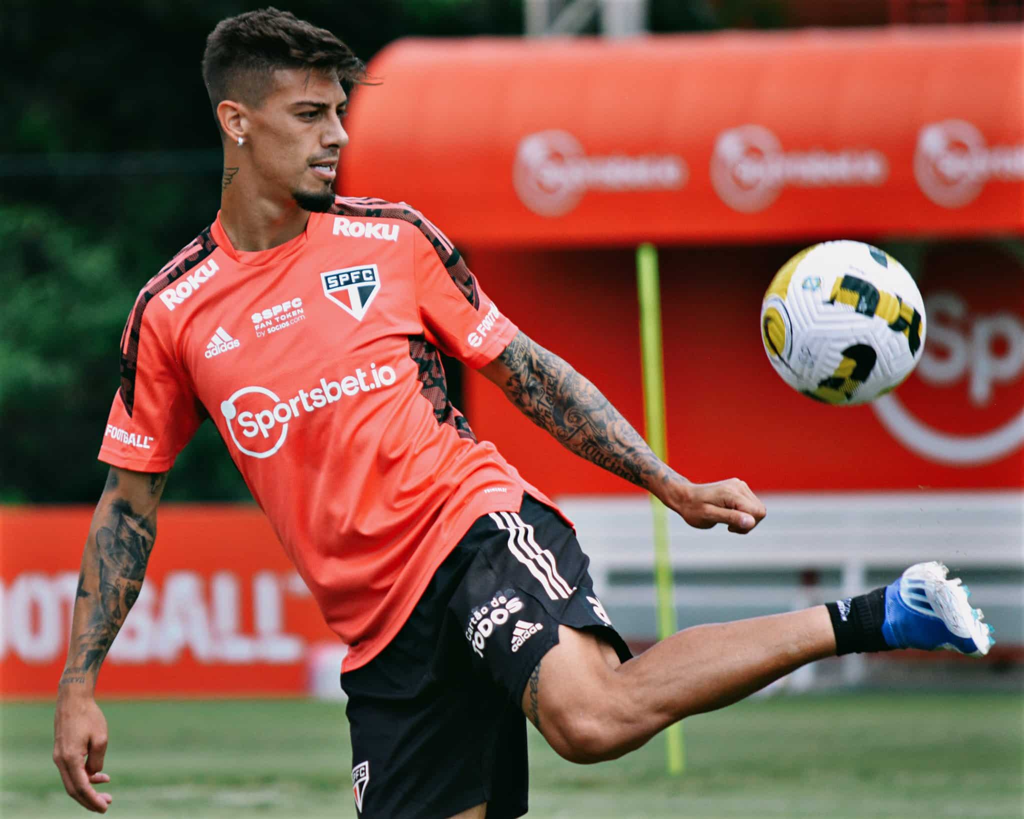 S&atilde;o Paulo ter&aacute; novidades para enfrentar Flamengo; Confira prov&aacute;vel escala&ccedil;&atilde;o