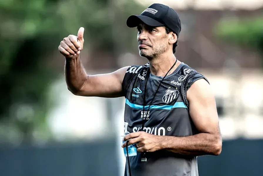 Contrata&ccedil;&atilde;o de Fabi&aacute;n Bustos foi unanimidade no CG do Santos