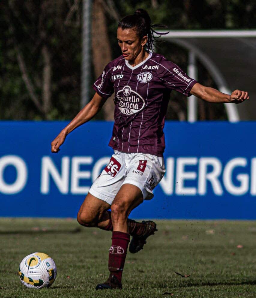 Ana Alice avalia o bom in&iacute;cio da Ferrovi&aacute;ria no Brasileir&atilde;o e projeta disputa pela classifica&ccedil;&atilde;o