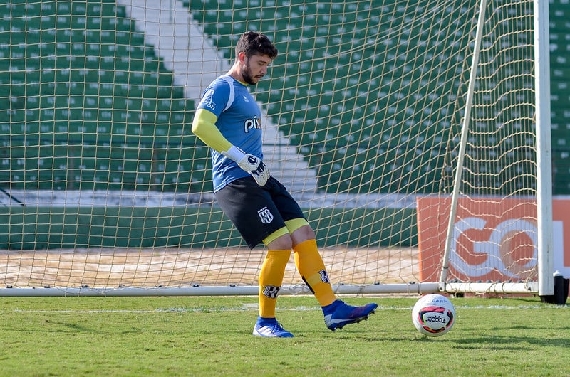 Ca&iacute;que Fran&ccedil;a fala sobre pr&oacute;ximo desafio da Ponte Preta na S&eacute;rie B: &ldquo;M&aacute;xima aten&ccedil;&atilde;o&rdquo;