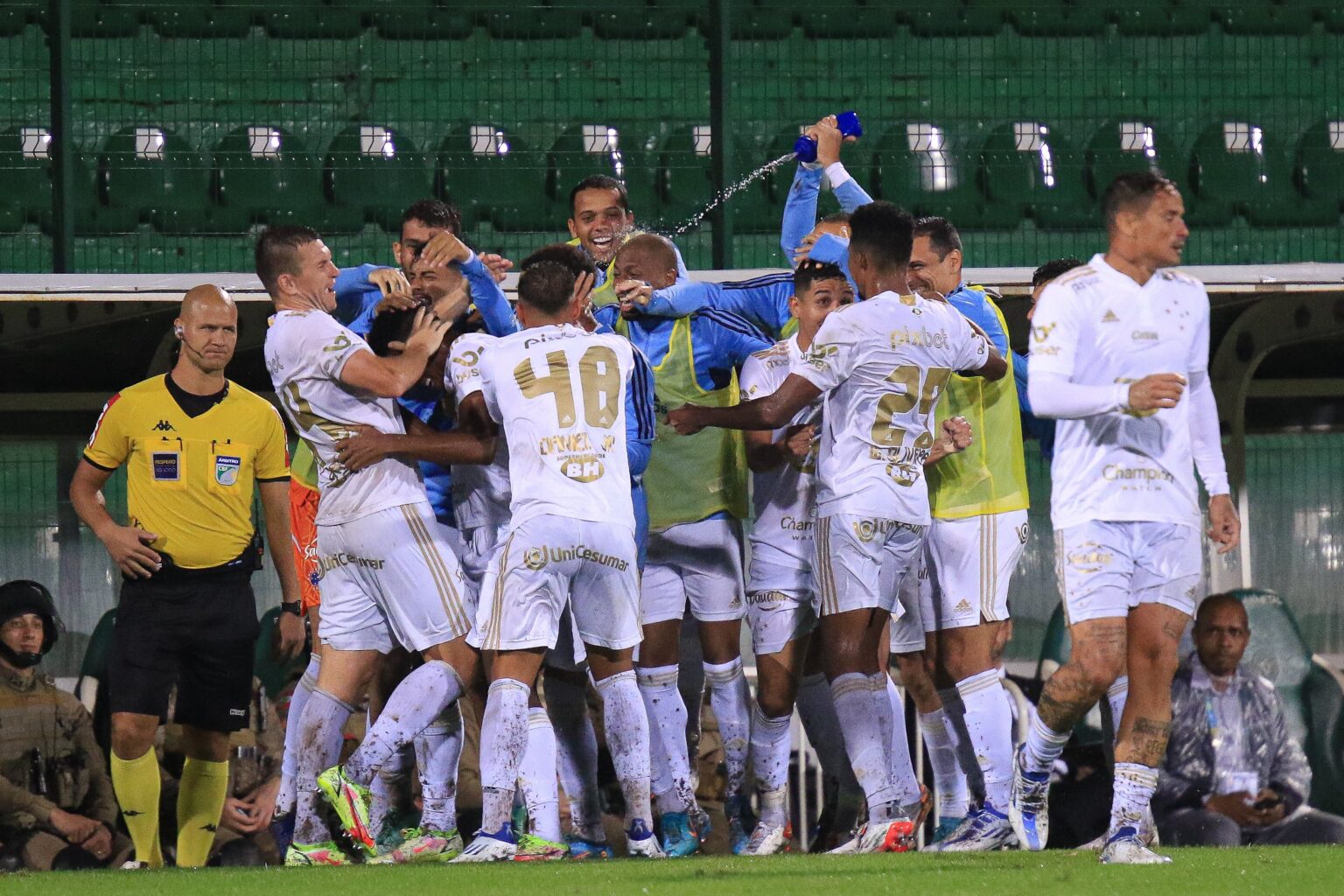 Chapecoense x Cruzeiro como aconteceu &ndash; Resultado, destaques e rea&ccedil;&atilde;o