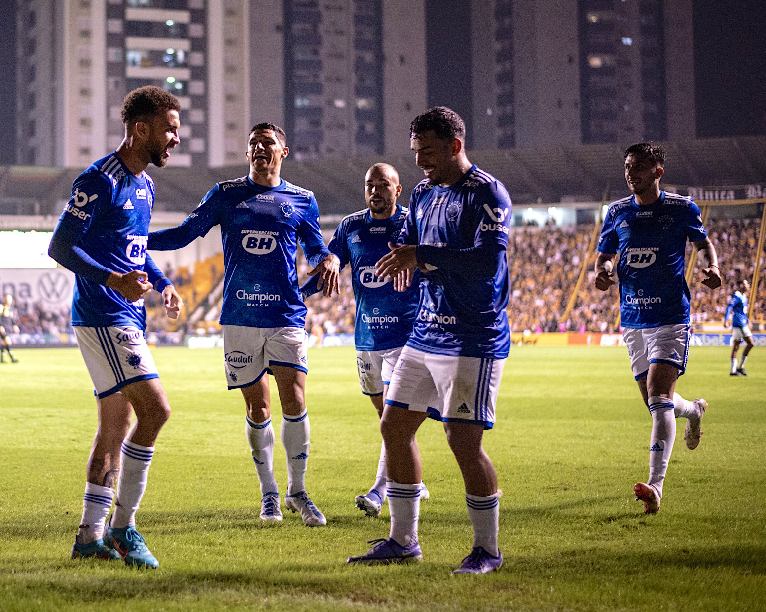 Criciúma x Cruzeiro como aconteceu – Resultado, destaques e reação