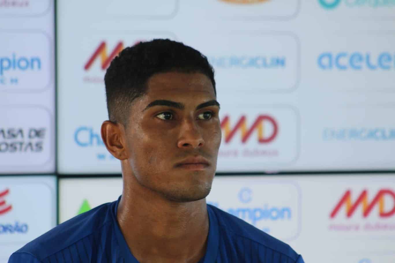 Jovem de apenas 20 anos, Gregory comemora chance no Bahia