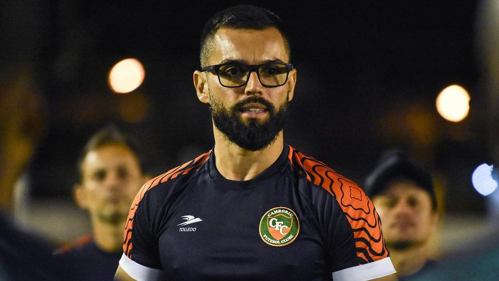 Brusque anuncia Luan Carlos como novo t&eacute;cnico