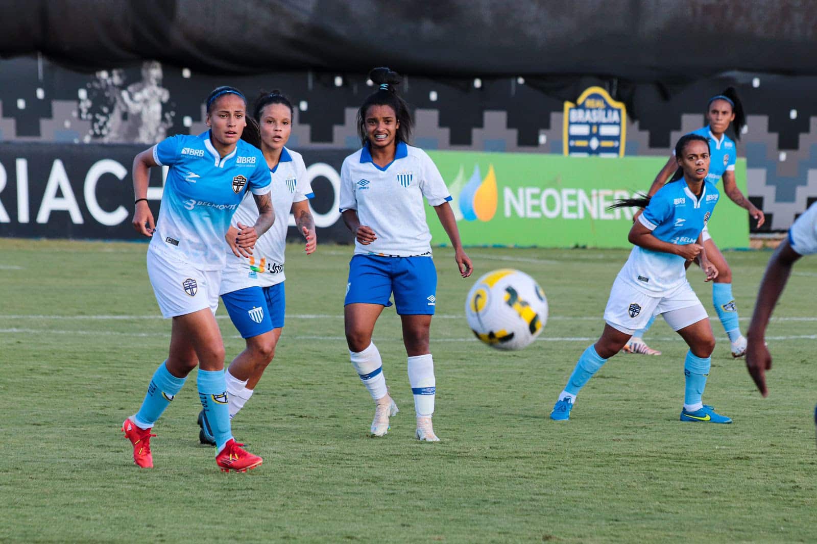 Tha&iacute;s Lemos avalia desempenho do Real Bras&iacute;lia no Brasileiro e a busca pela classifica&ccedil;&atilde;o