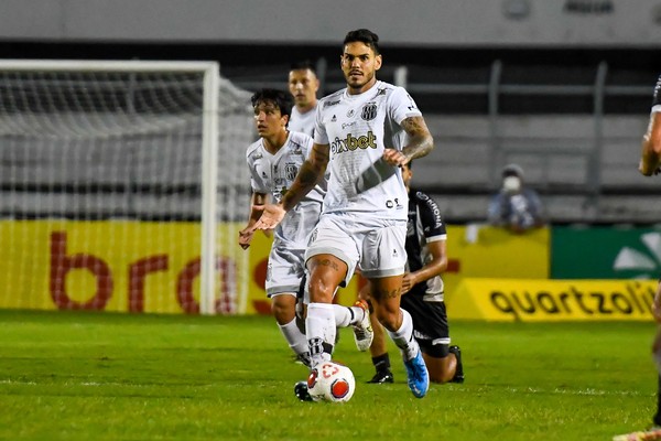 Ponte Preta rescinde contratos com dois jogadores