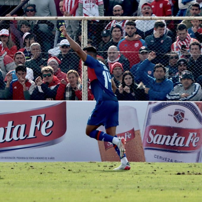 Uni&oacute;n de Santa F&eacute; x Tigre como aconteceu &ndash; Resultado, destaques e rea&ccedil;&atilde;o