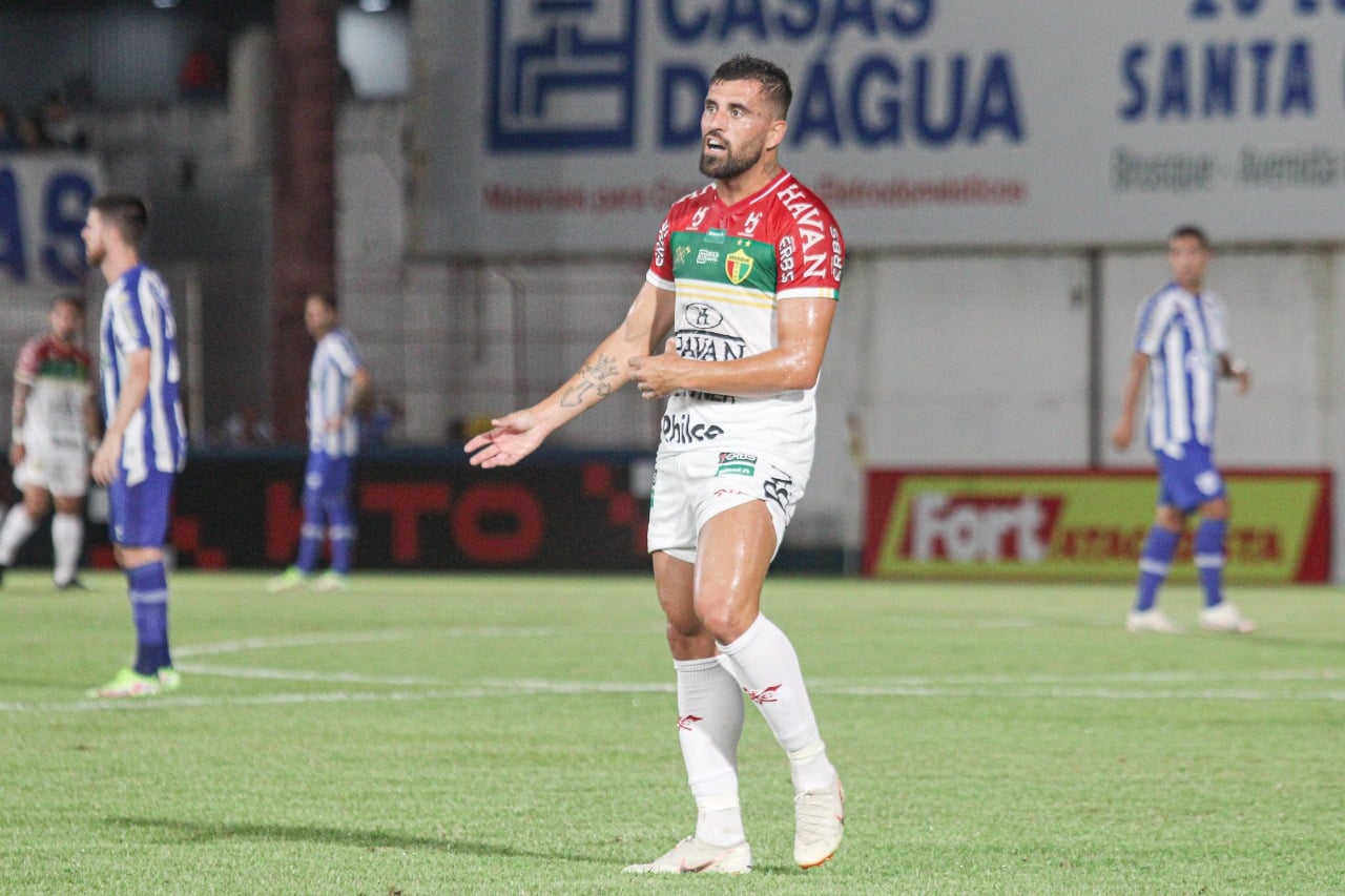 Brusque confirma sa&iacute;da de atacante para o futebol asi&aacute;tico