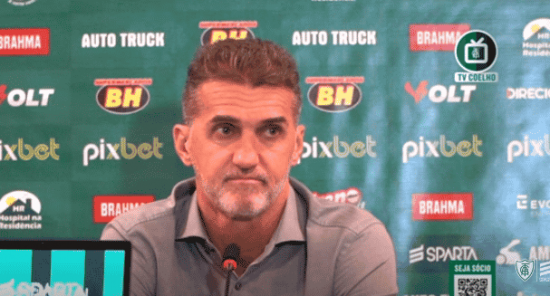 V&aacute;gner Mancini critica gramado do Castel&atilde;o; este m&ecirc;s, os clubes cearenses recusaram revitaliza&ccedil;&atilde;o