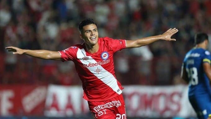 Fausto Vera est&aacute; muito pr&oacute;ximo do Corinthians