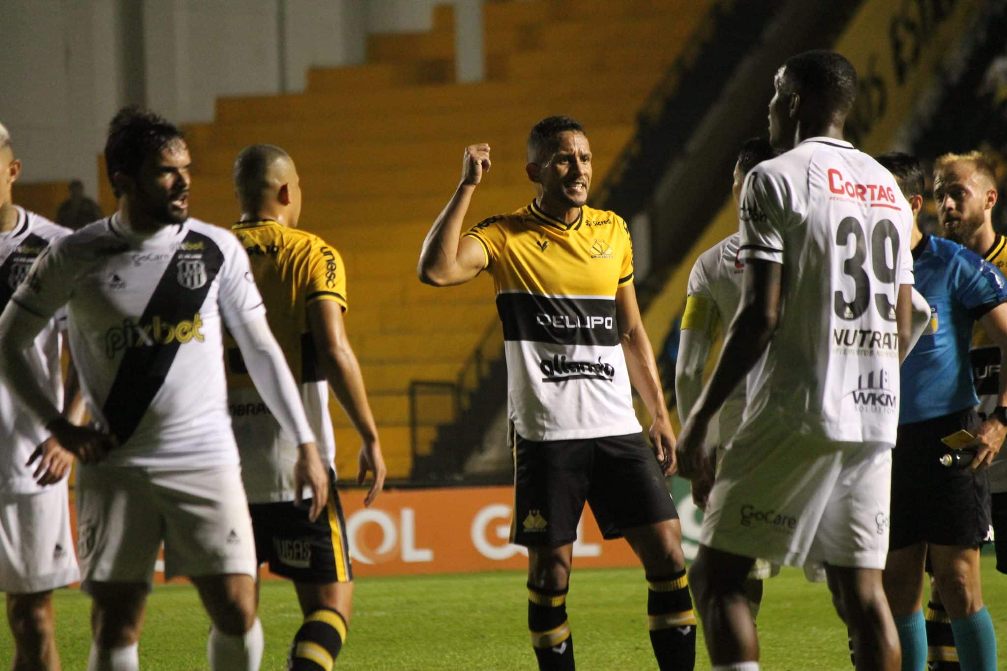 Crici&uacute;ma x Ponte Preta como aconteceu &ndash; Resultado, destaques e rea&ccedil;&atilde;o