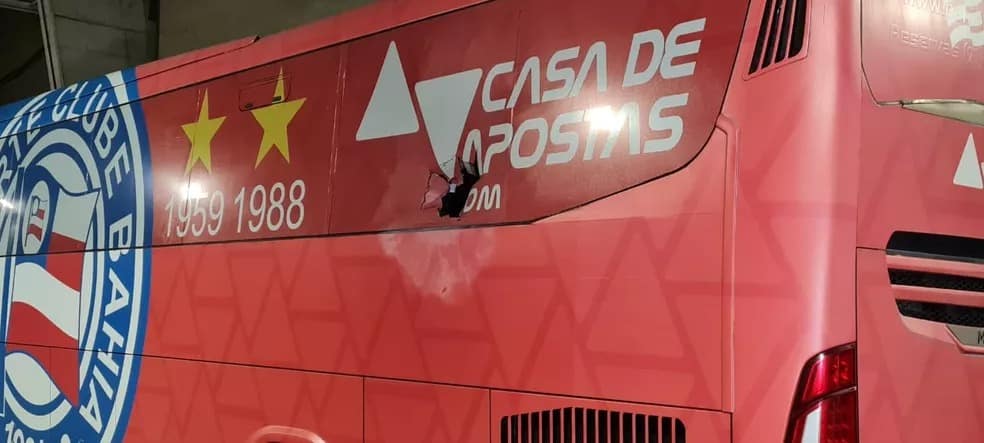 Responsáveis por ataque a ônibus do Bahia são indiciados