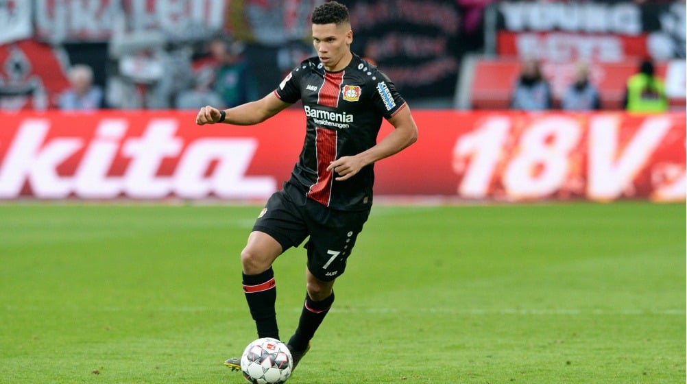 Atlético-MG segue atrás de reforços