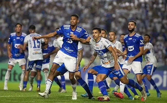 Cruzeiro empata com CSA, mas segue na lideran&ccedil;a da S&eacute;rie B