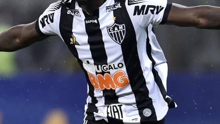 Atlético-MG muda numeração em novos uniformes