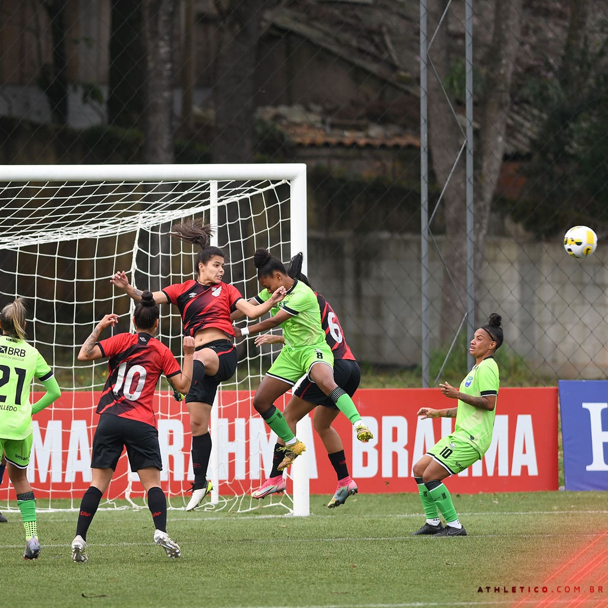 Athletico-PR x Minas Brasília como aconteceu – Resultado, destaques e reação